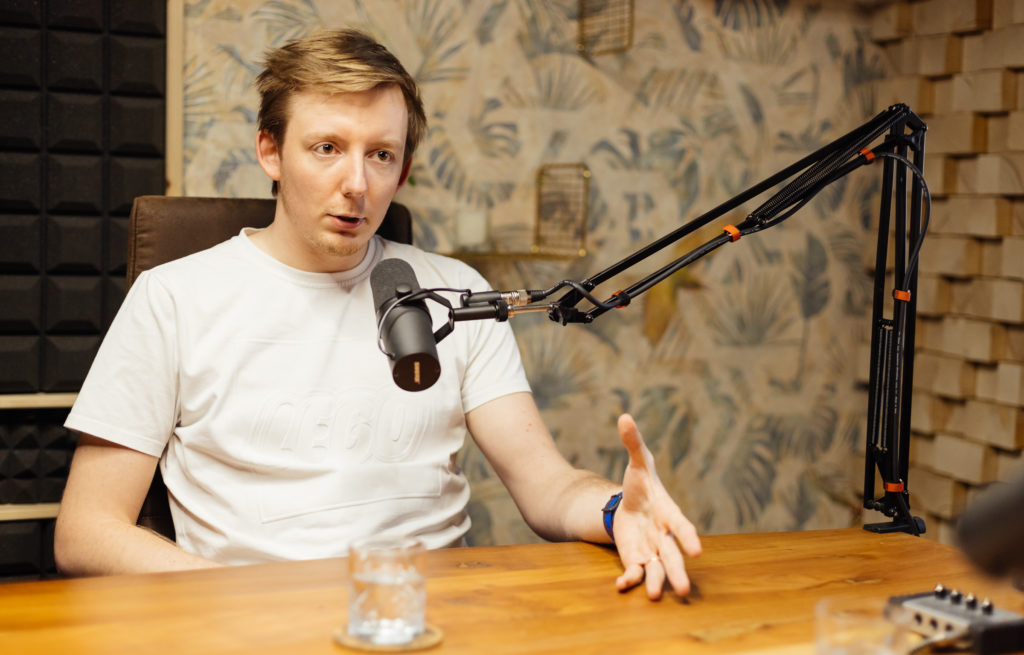 Ján Horváth za mikrofónom